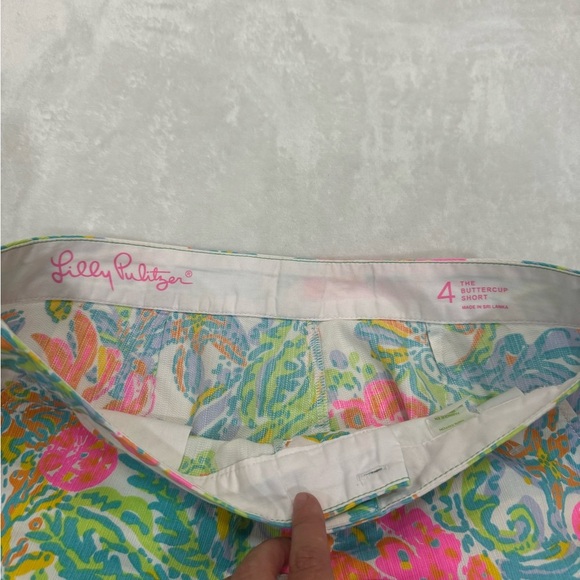 Lily Pulitzer 5" Buttercup Shorts - Picture 5 of 9
